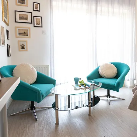 Csillag Apartment Balatonalmadi