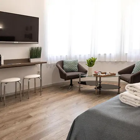 Csillag Apartment