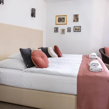 Csillag Διαμέρισμα