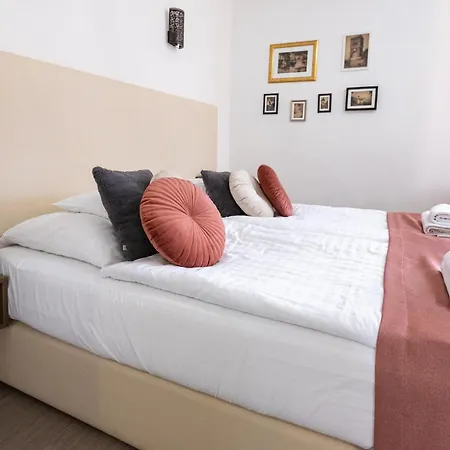 Apartment Csillag Balatonalmadi