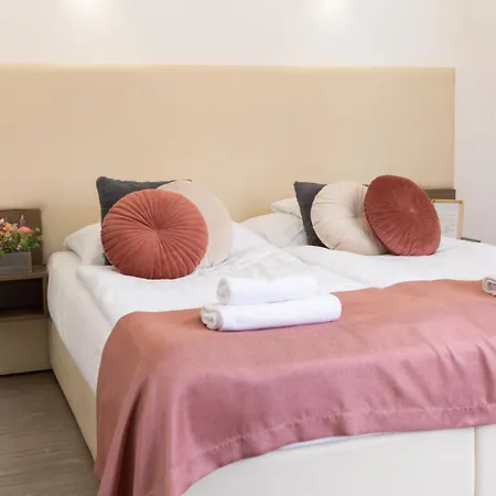 Apartamento Csillag *