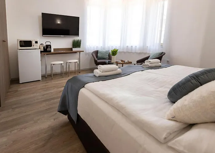 Csillag Daire Balatonalmádi