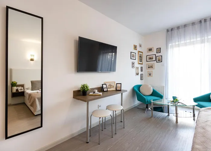 Csillag * Balatonalmádi