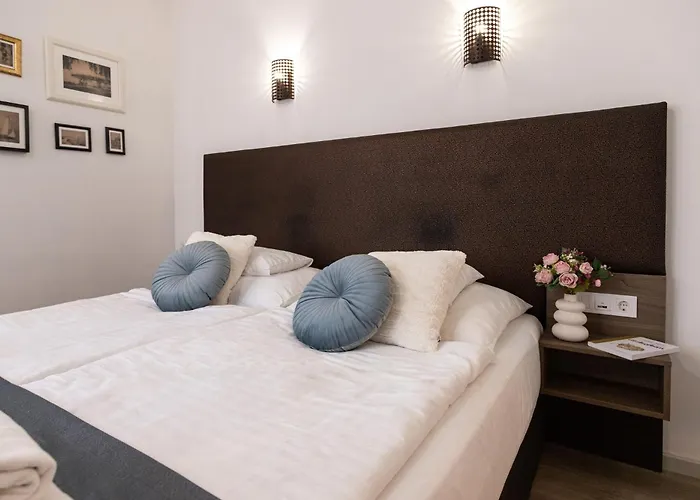 Csillag Balatonalmádi