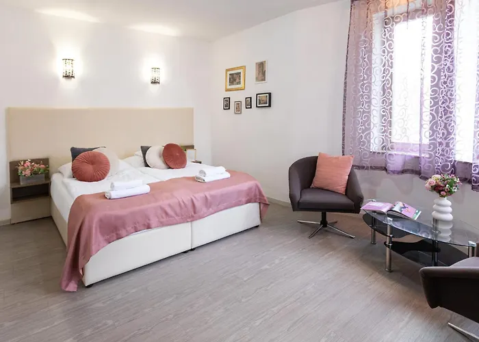 Csillag Balatonalmádi